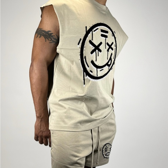 Men 2 Piece Short Set - Picture 8 of 14